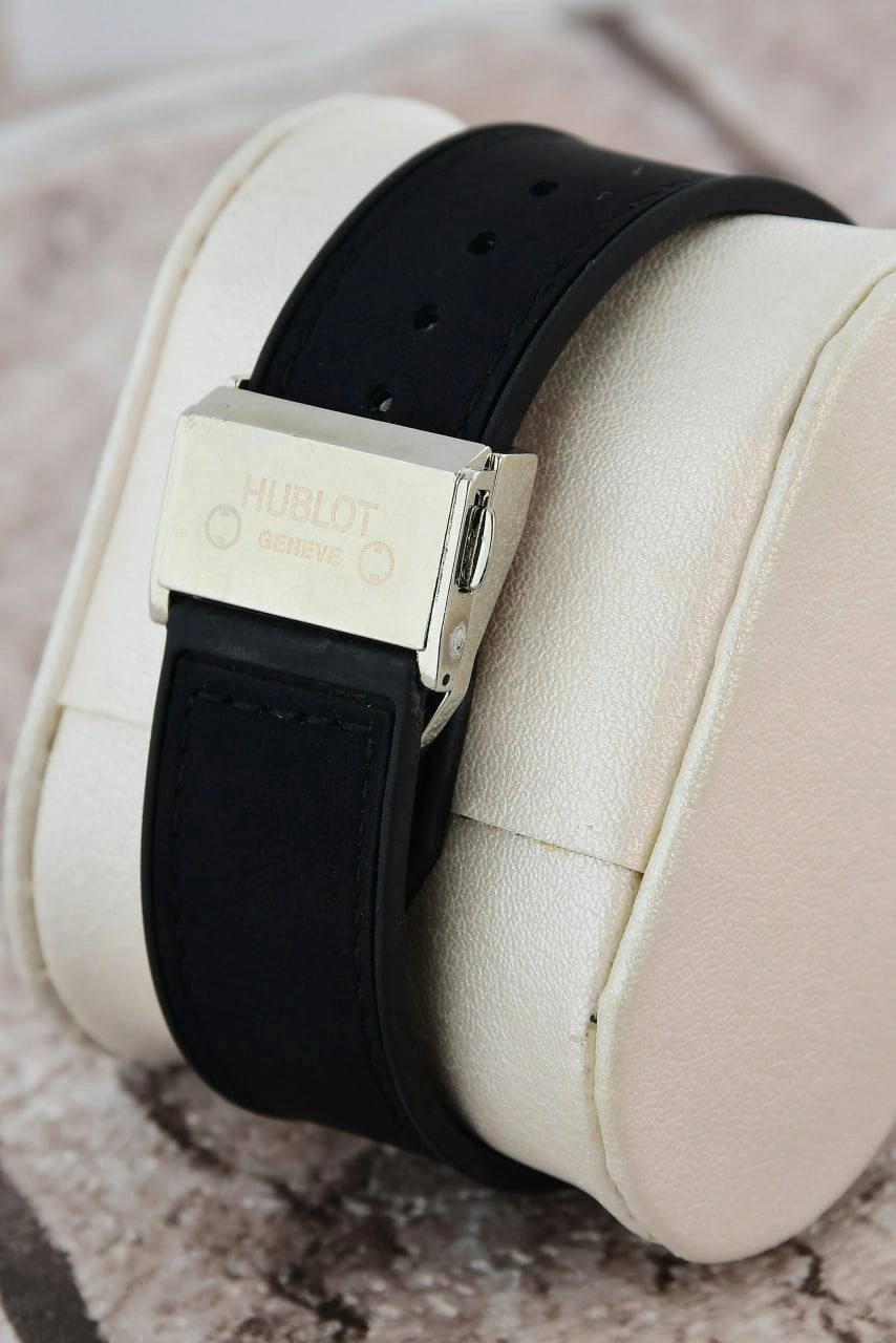 ساعت هابلوت اسکلتون مردانه Hublot | نقره ای