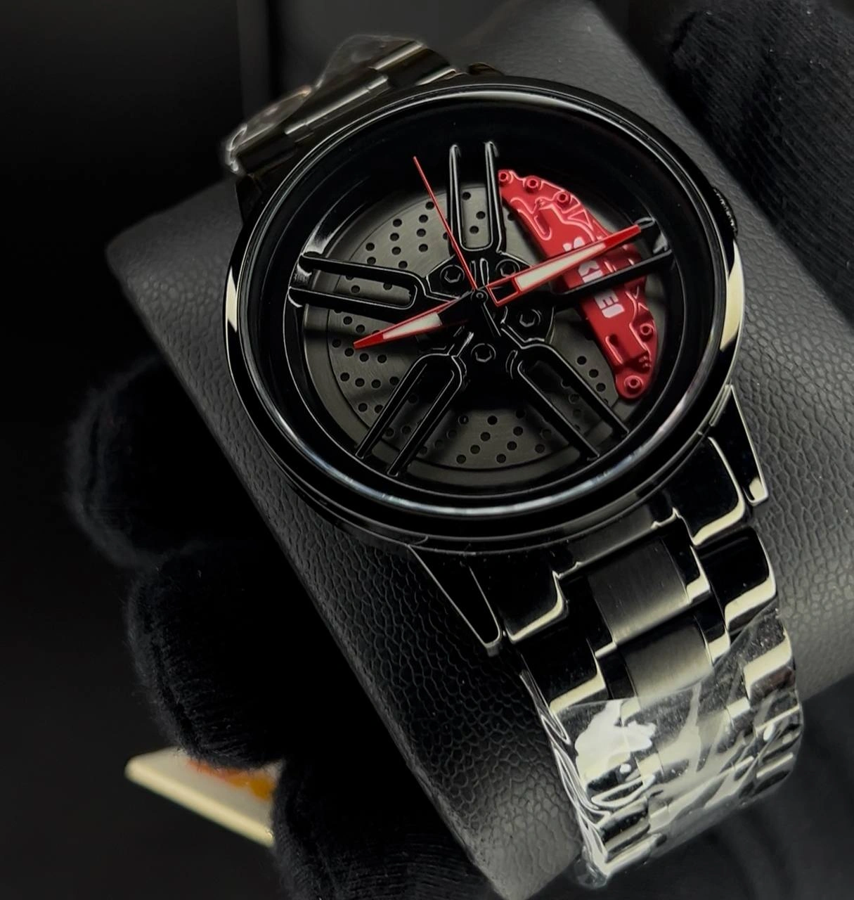 ساعت طرح رینگ ماشین اسکمی مشکی مردانه | اورجینال