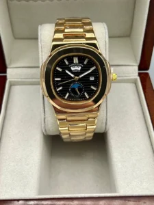 ساعت پتک فیلیپ مردانه ناتیلوس | طلایی PATEK PHILIPEساعت پتک فیلیپ مردانه ناتیلوس | طلایی PATEK PHILIPE