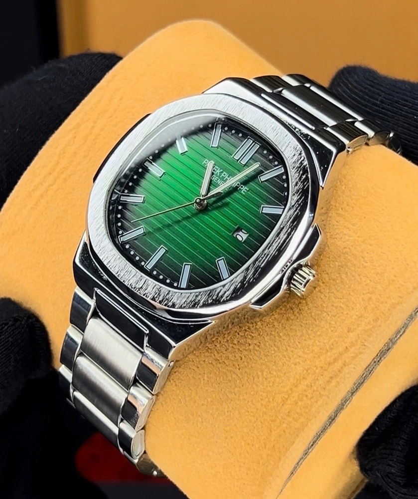 ساعت پتک فیلیپ مردانه ناتیلوس | نقره ای صفحه سبز patek philipe