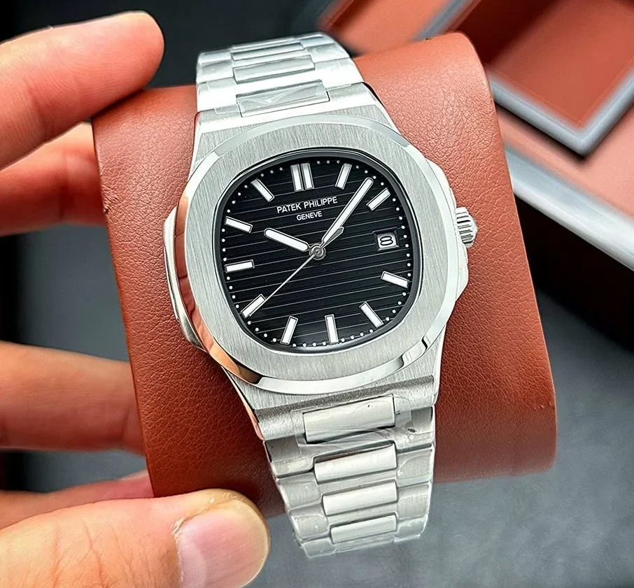 ساعت پتک فیلیپ مردانه ناتیلوس | نقره ای patek philipe